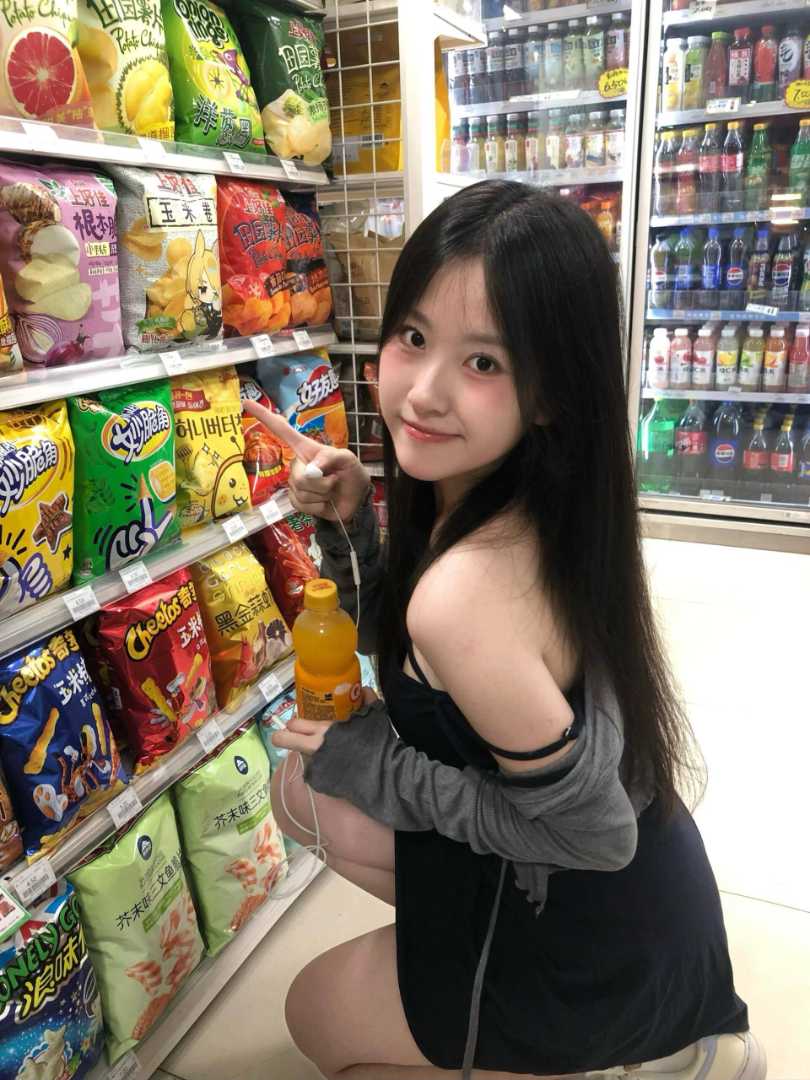Iris - VIP outcall companion Marina Bay Singapore